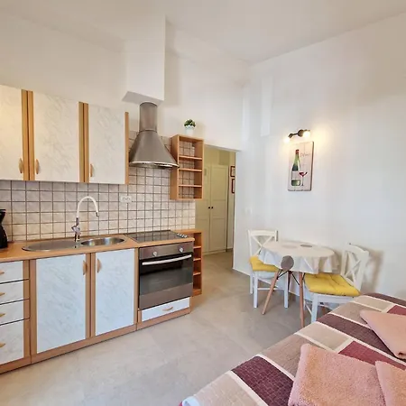 بيت ضيافة Sersic باشْكا