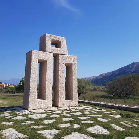 Sersic Pensionat 3*