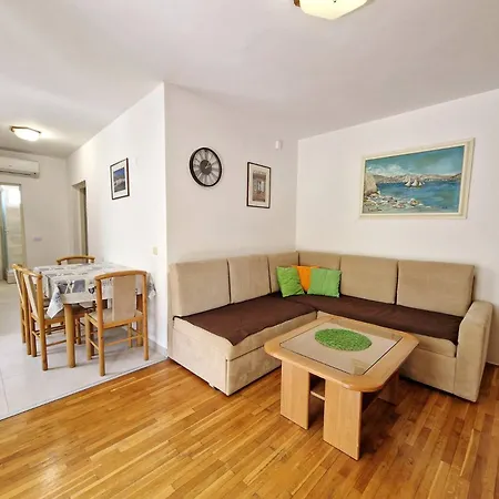 Sersic Гостевой дом 3*