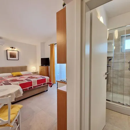 Sersic Guest house