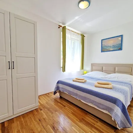Sersic Guest house